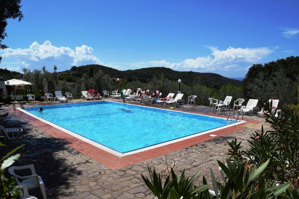 Divacamp Glamping Resort Campiglia Marittima Exterior photo